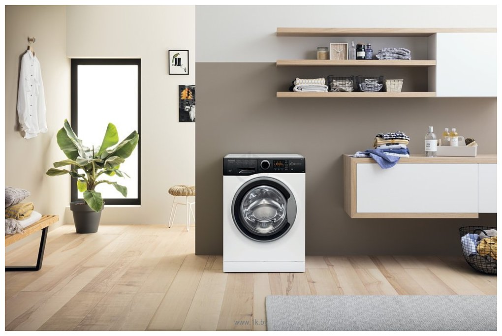 Фотографии Hotpoint-Ariston BK RT 602 ST S