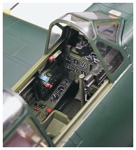 Фотографии Hasegawa Истребитель Mitsubishi A6M5c Zero Fighter "Zeke"