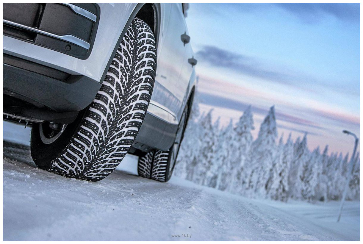 Фотографии Nokian Tyres Hakkapeliitta 9 SUV 245/60 R18 109T