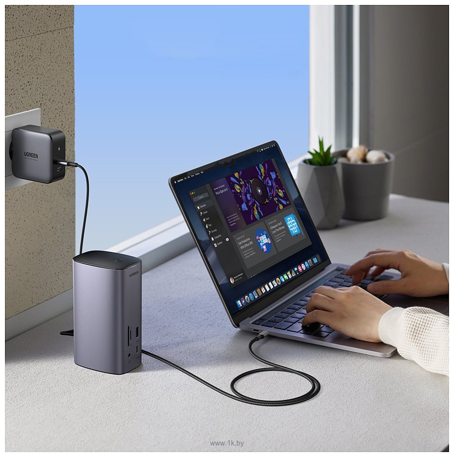 Фотографии Ugreen USB C Triple Display Docking Station 12-in-1 90325