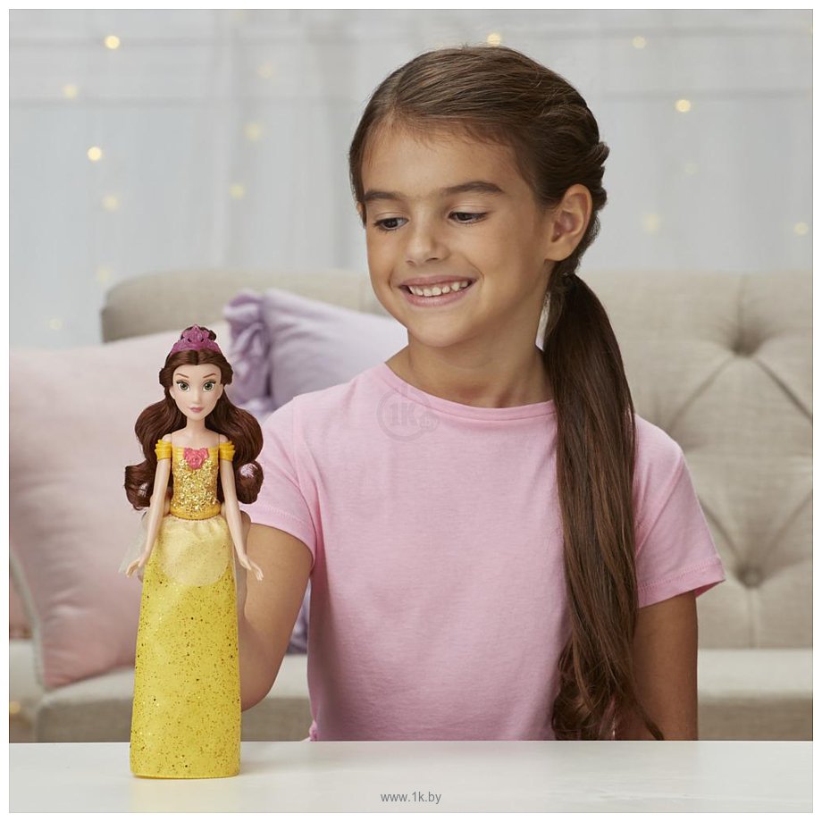 Фотографии Hasbro Disney Princess Royal Shimmer Belle E4159