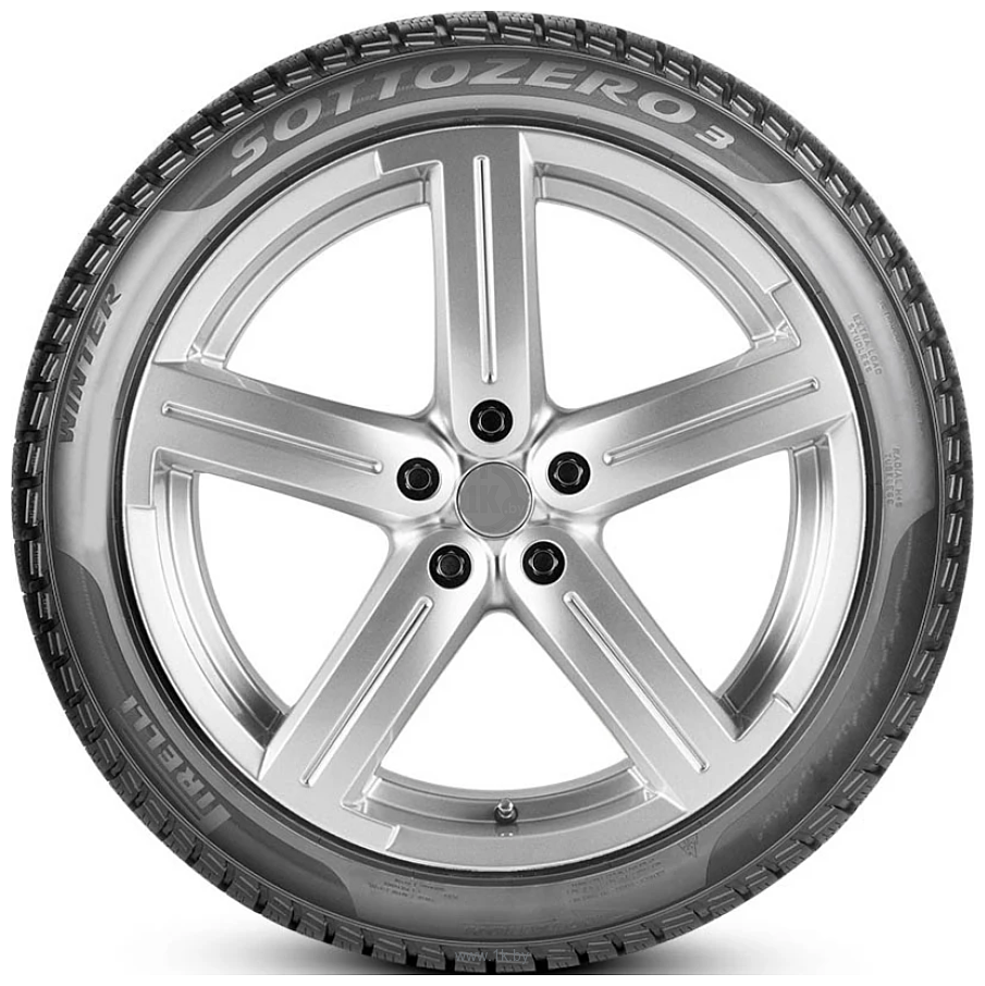 Фотографии Pirelli Winter Sottozero 3 215/50 R18 92V