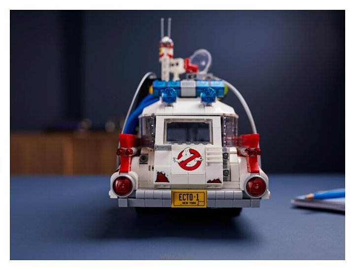 Фотографии LEGO Ghostbusters 10274 ECTO-1