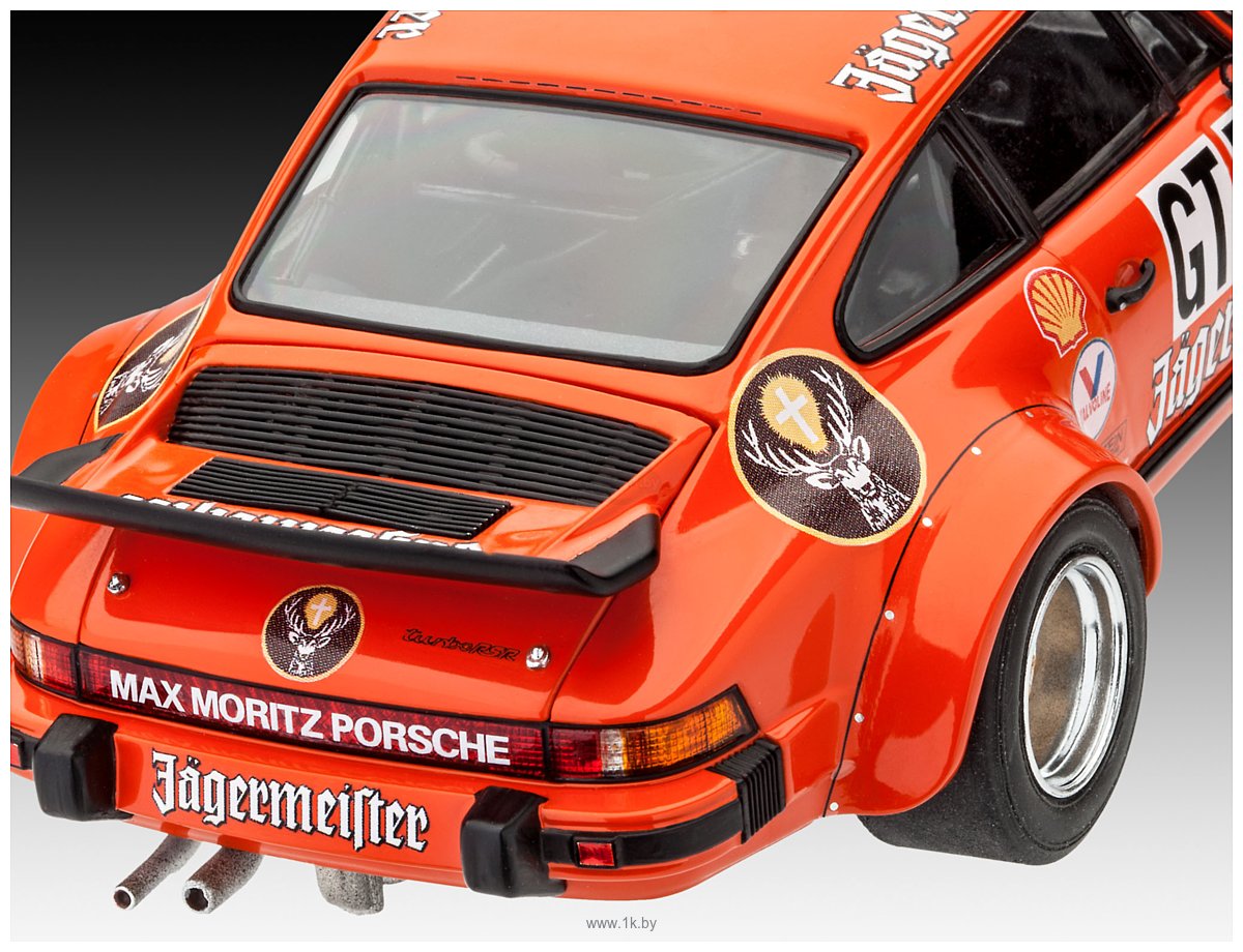 Фотографии Revell 07031 Автомобиль Porsche 934 RSR Jaegermeister