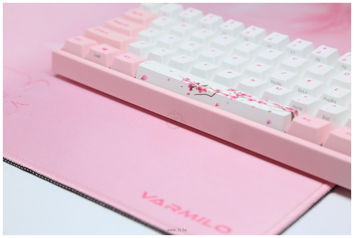 Фотографии Varmilo Sakura R2