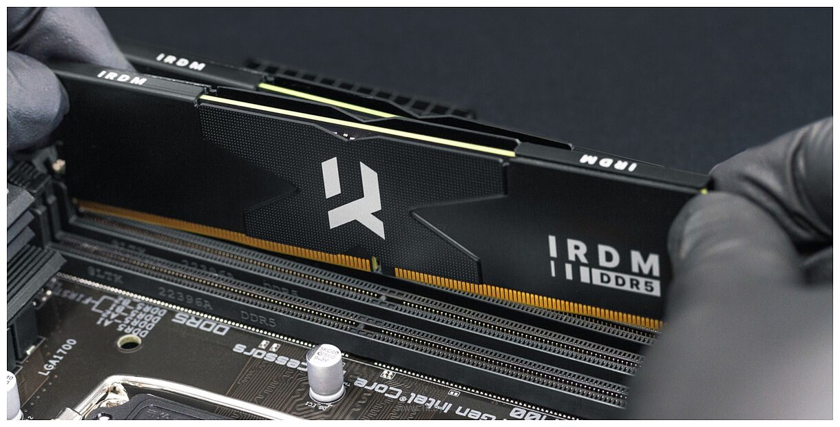 Фотографии GoodRAM IRDM IR-5600D564L36S/32GDC