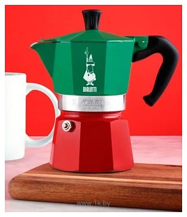 Фотографии Bialetti Moka Express 5323/NP