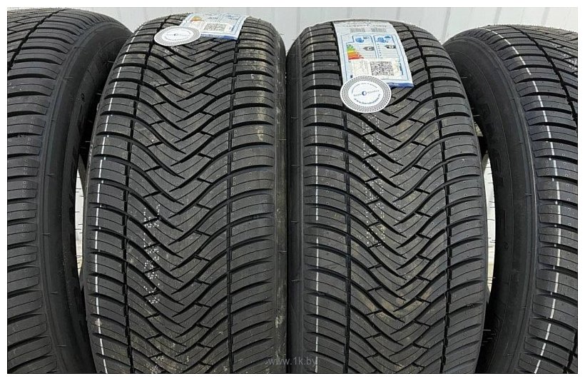 Фотографии Triangle SeasonX TA01 235/40 R18 95Y