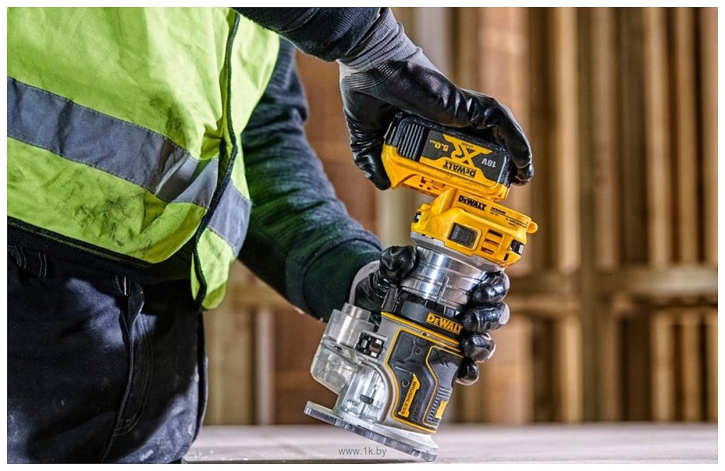 Фотографии DeWalt DCW604P2 (с 2-мя АКБ, кейс)