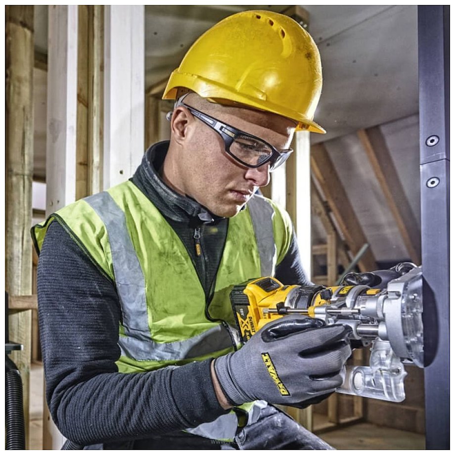 Фотографии DeWalt DCW604P2 (с 2-мя АКБ, кейс)
