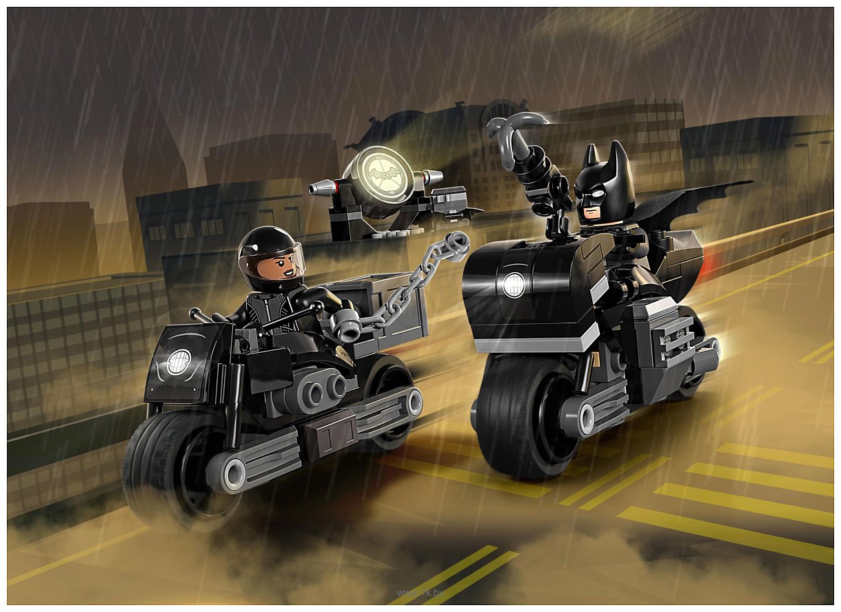 Фотографии LEGO DC 76179 Бэтмен и Селина Кайл: погоня на мотоцикле