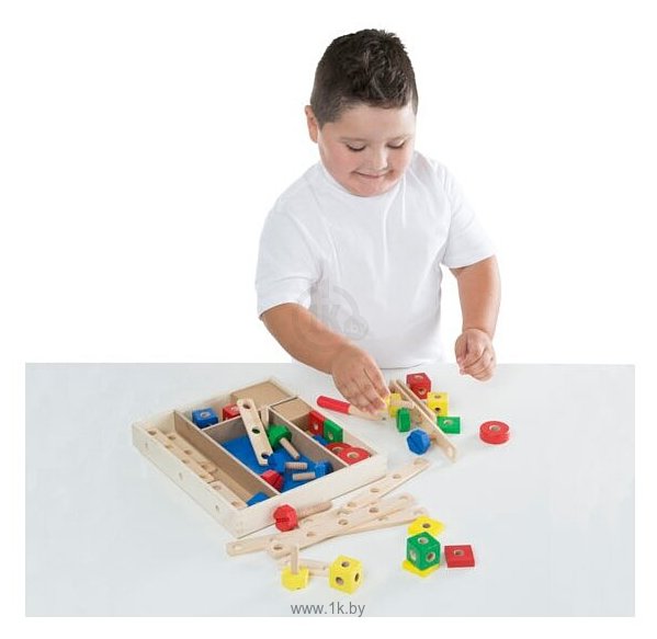 Фотографии Melissa & Doug Classic Toy 5151 Construction Building Set in a Box