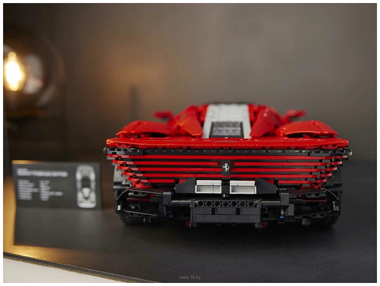 Фотографии LEGO Technic 42143 Ferrari Daytona SP3