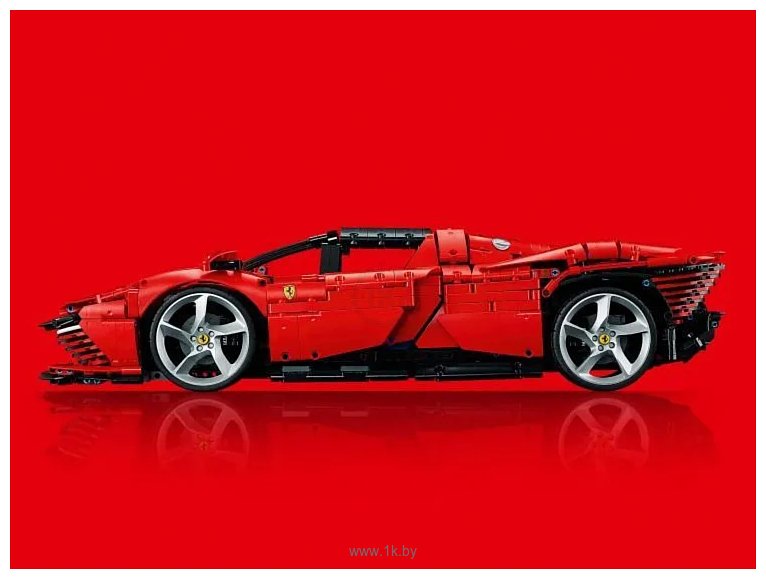 Фотографии LEGO Technic 42143 Ferrari Daytona SP3