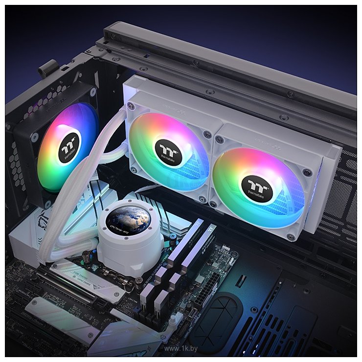 Фотографии Thermaltake TH240 V2 Ultra ARGB Snow Edition CL-W404-PL12SW-A