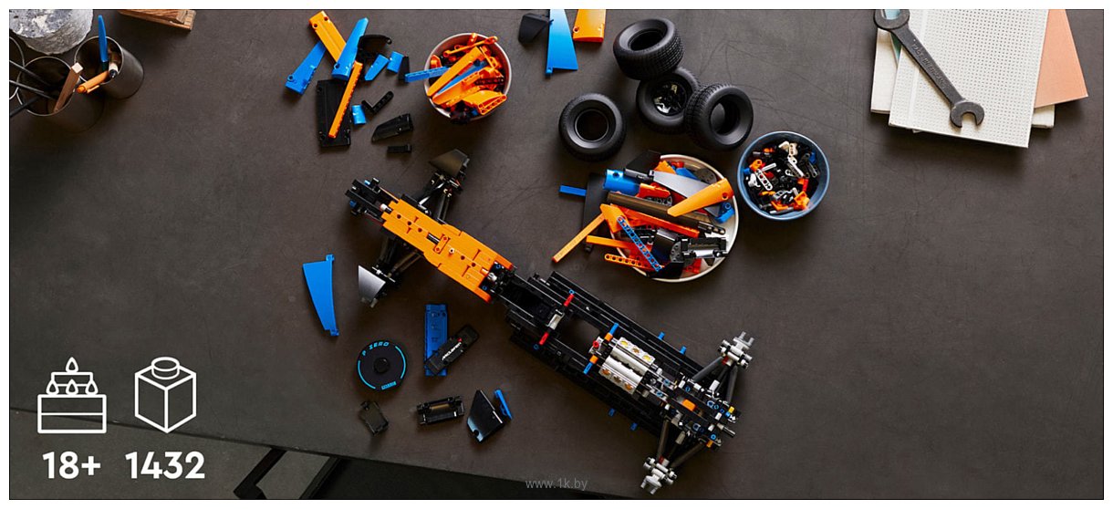 Фотографии LEGO Technic 42141 Гоночный автомобиль McLaren Formula 1