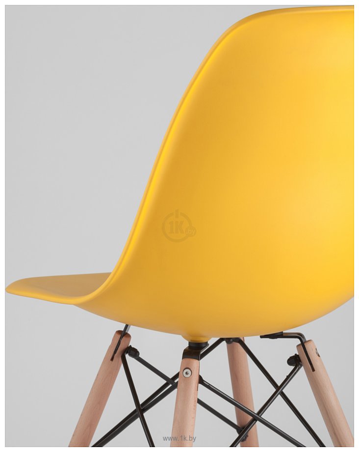 Фотографии Stool Group Eames DSW (желтый)