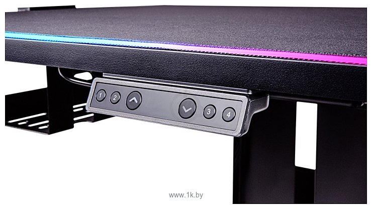 Фотографии Thermaltake Cycledesk 100 Smart Gaming Desk