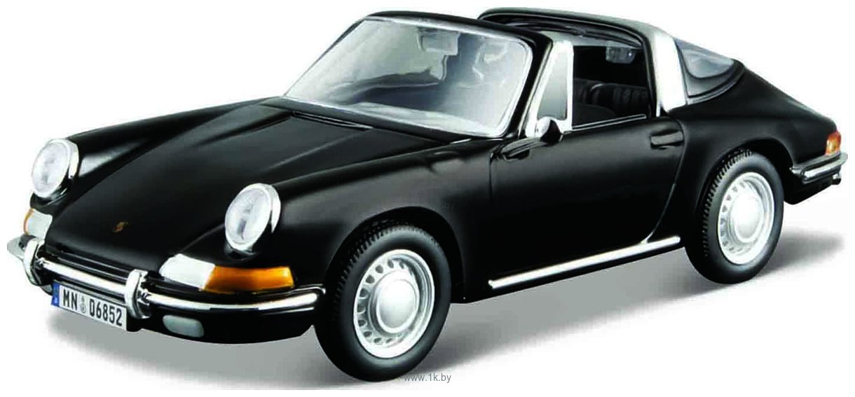 Фотографии Bburago Porsche 911 1967 18-43058 (черный)