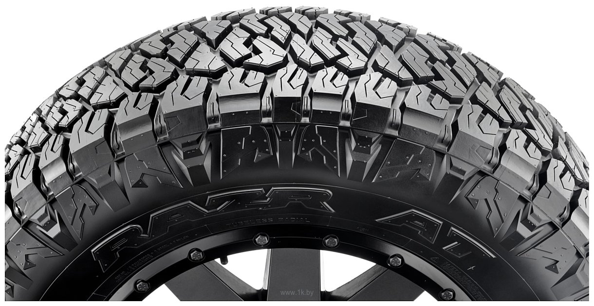 Фотографии Maxxis RAZR AT 37x12,5 R17 192 R 8 PR