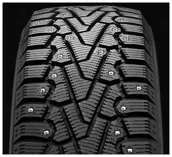 Фотографии Pirelli Ice Zero 235/45 R19 99H (шипы)