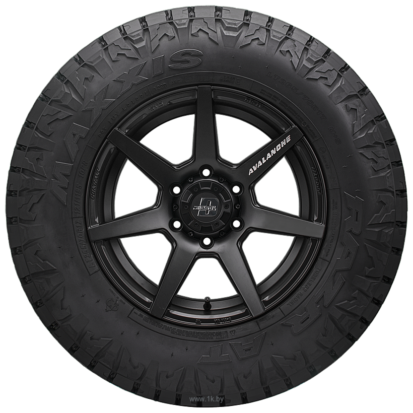 Фотографии Maxxis RAZR AT 265/60 R18 119/116S