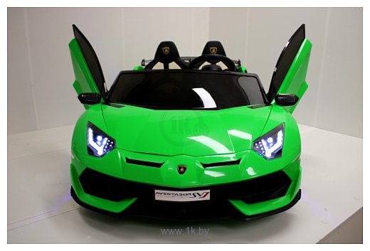 Фотографии RiverToys Lamborghini Aventador SVJ A111MP (зеленый)