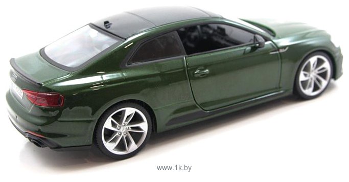 Фотографии Bburago Audi RS 5 Coupe 18-21090 (зеленая)