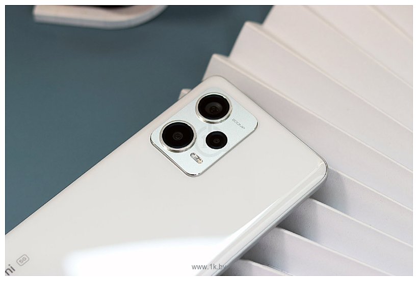Фотографии Xiaomi Redmi Note 12 Pro+ 12/256GB (китайская версия)
