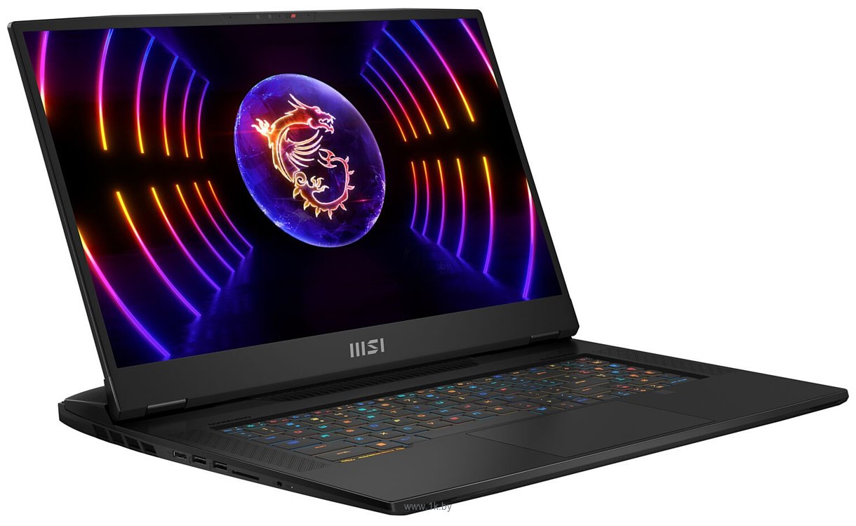 Фотографии MSI Titan GT77HX 13VI-035CN