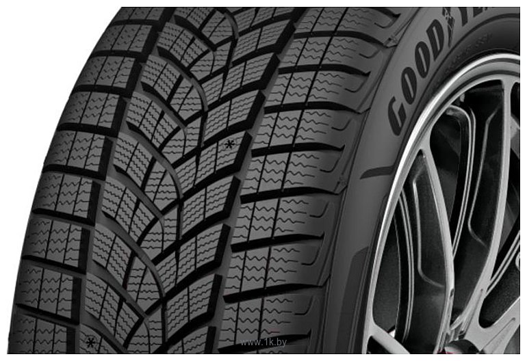 Фотографии Goodyear UltraGrip Performance+ SUV 265/45 R21 108H