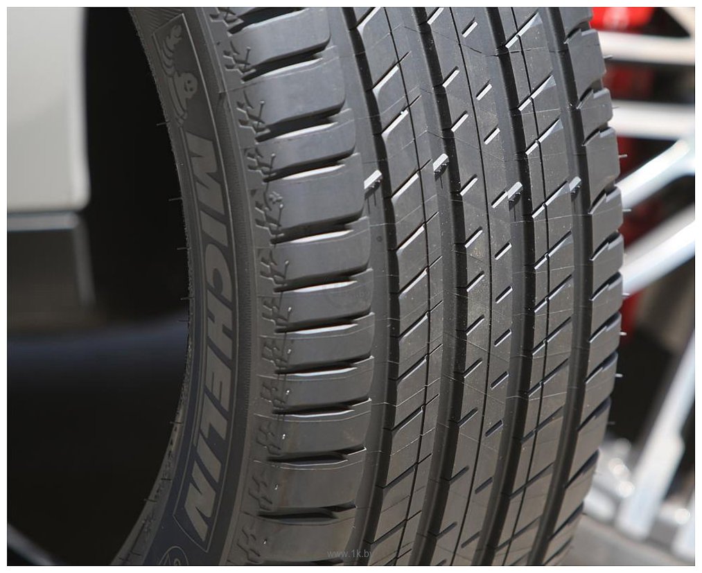 Фотографии Michelin Latitude Sport 3 245/65 R17 111H