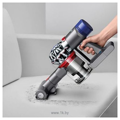 Фотографии Dyson V8 Absolute