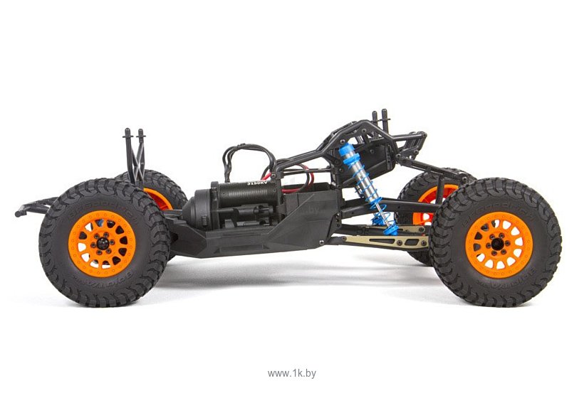 Фотографии Axial Yeti Trophy Truck 4WD KIT