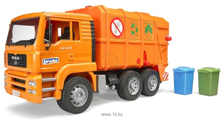 Фотографии Bruder MAN TGA Garbage truck 02760