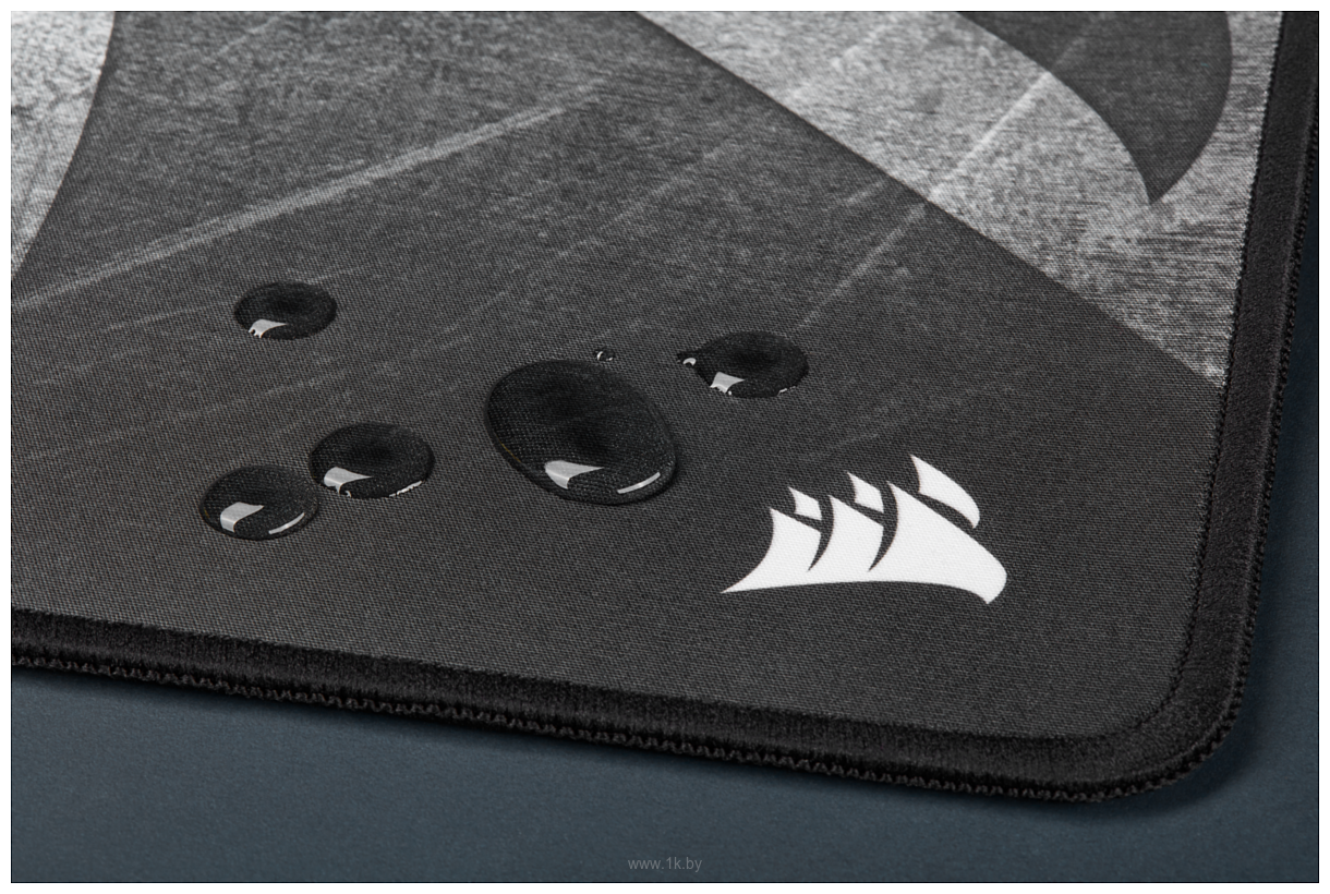 Фотографии Corsair MM350 Pro Premium Spill-Proof Cloth Gaming Mouse Pad