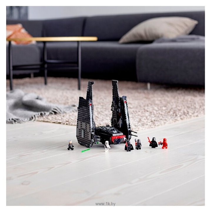 Фотографии LEGO Star Wars 75256 Шаттл Кайло Рена