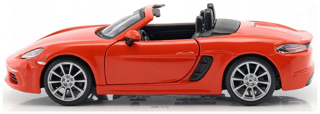 Фотографии Bburago Porsche 718 Boxster 18-21087 (оранжевый)