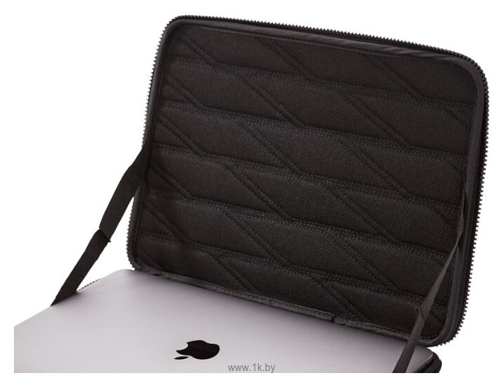 Фотографии THULE Gauntlet MacBook Sleeve 13