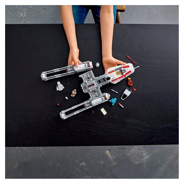 Фотографии LEGO Star Wars 75249 Звёздный истребитель Повстанцев типа Y