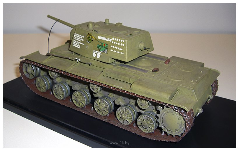 Фотографии ARK models AK 35033 Советский тяжёлый танк КВ-1 1941 года, поздн. версия