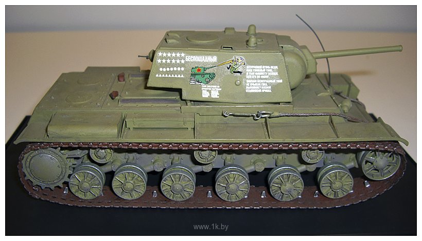 Фотографии ARK models AK 35033 Советский тяжёлый танк КВ-1 1941 года, поздн. версия