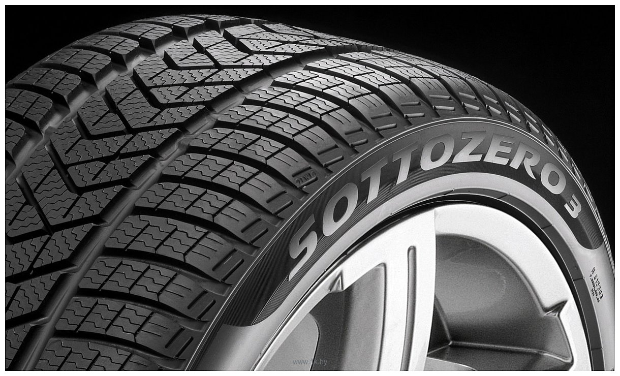 Фотографии Pirelli Winter Sottozero 3 255/45 R20 105V RunFlat