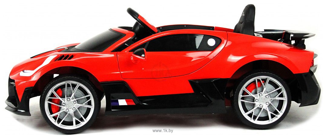 Фотографии RiverToys Bugatti Divo HL338 (красный)