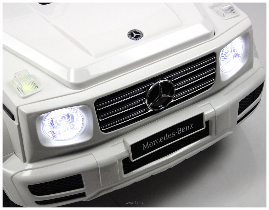 Фотографии RiverToys Mercedes-Benz G500 E333EE (белый)