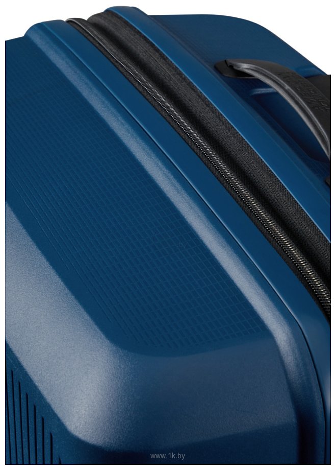 Фотографии American Tourister Aerostep Blue 77 см