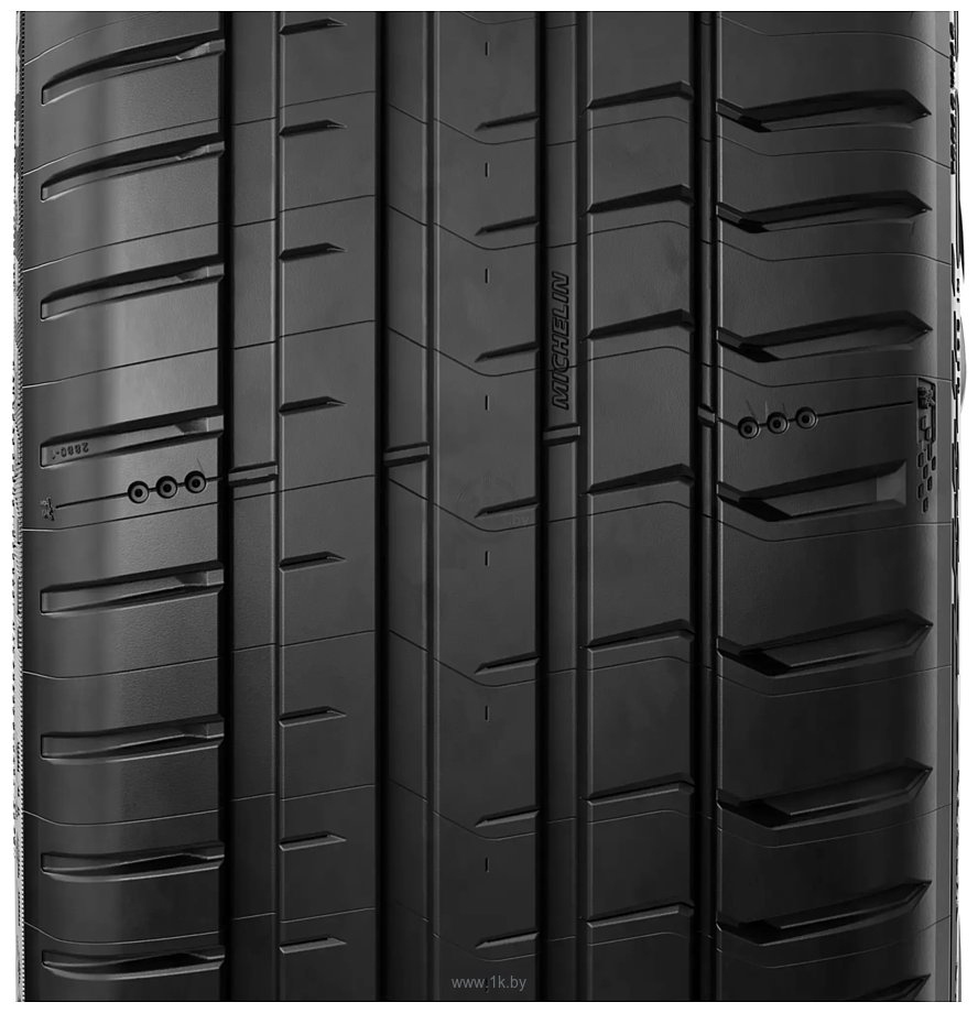 Фотографии Michelin Pilot Sport 5 245/45 R20 103Y