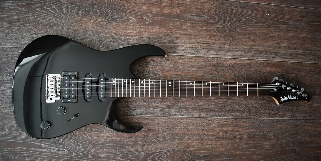 Как выбрать электро- или бас-гитару?