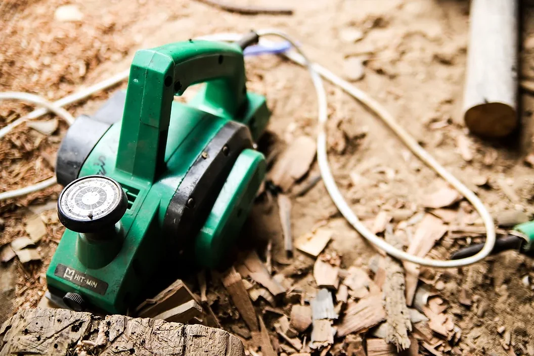 Как выбрать электрорубанок?