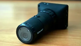 Highscreen Black Box Outdoor: недорогой гибрид Full HD-авторега и Action-камеры 